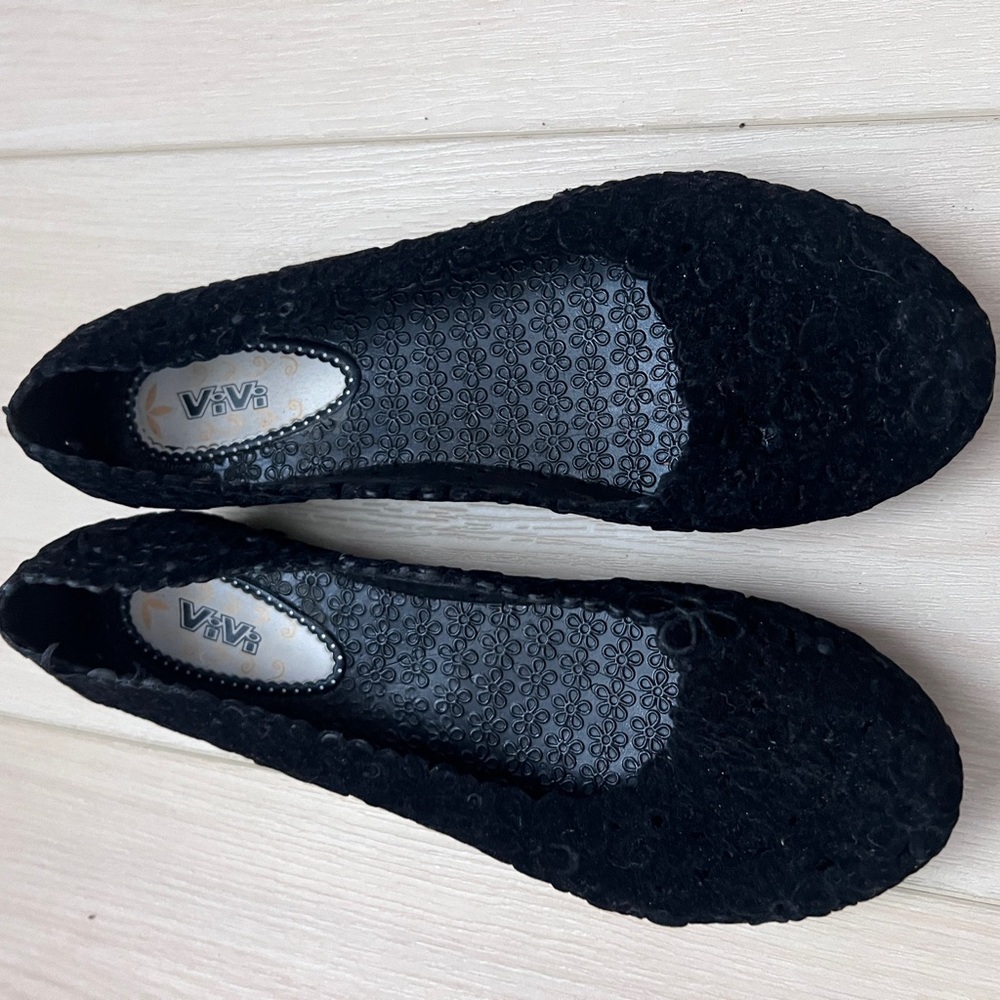 Black flats women size 6